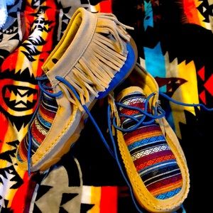 Twisted X fringe moccasins